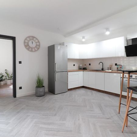 شقة Niron Apartament Wałcz المظهر الخارجي الصورة