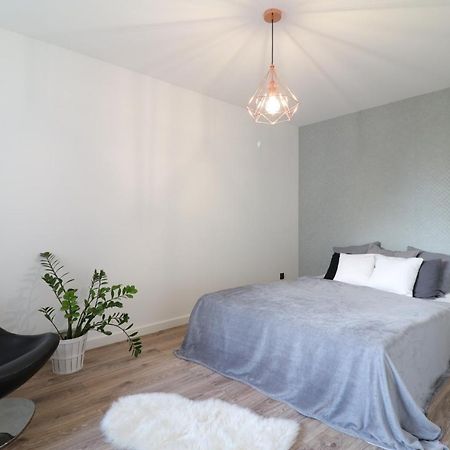 شقة Niron Apartament Wałcz المظهر الخارجي الصورة